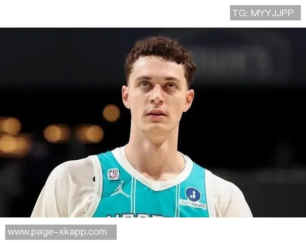 卡尔克布伦纳在四场比赛中贡献15个以上盖帽成为03至04赛季以来第三位新秀